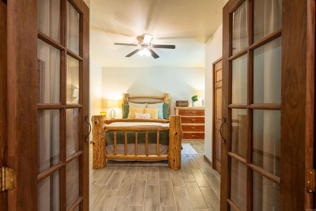 105 Green Meadow Road, Mountain View, AR 72560