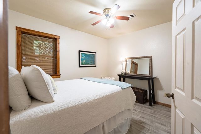 105 Green Meadow Road, Mountain View, AR 72560