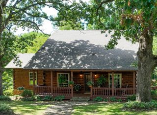 105 Green Meadow Road, Mountain View, AR 72560