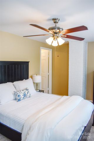 7526 Holly Grove Court, Charlotte, NC 28227