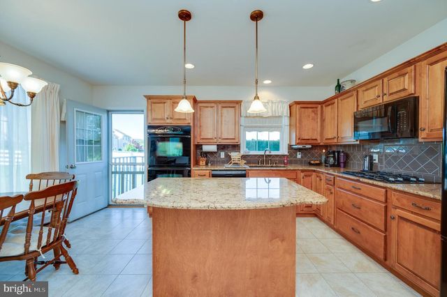 314 VALLEY CT, Sinking Spring, PA 19608