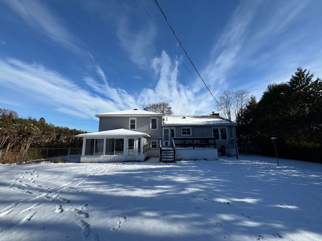 14 Olivetti Place, Plattsburgh, NY 12901