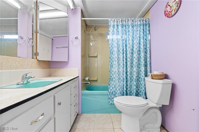 96 Helen Street, Barberton, OH 44203