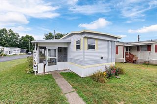 96 Helen Street, Barberton, OH 44203