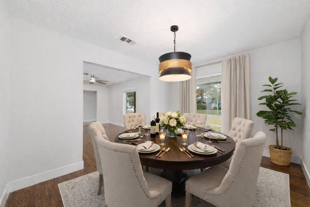 10206 Oakpoint Drive, Houston, TX 77043