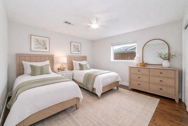 10206 Oakpoint Drive, Houston, TX 77043