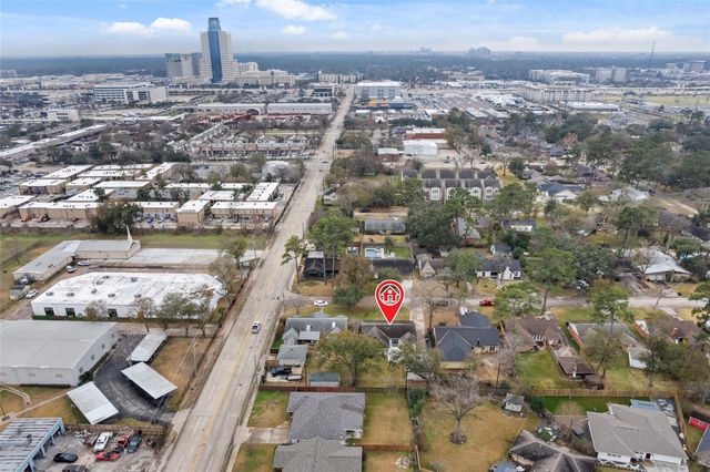 10206 Oakpoint Drive, Houston, TX 77043