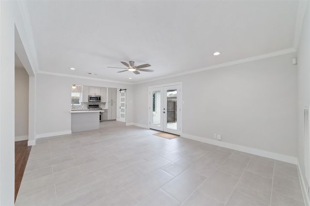 10206 Oakpoint Drive, Houston, TX 77043