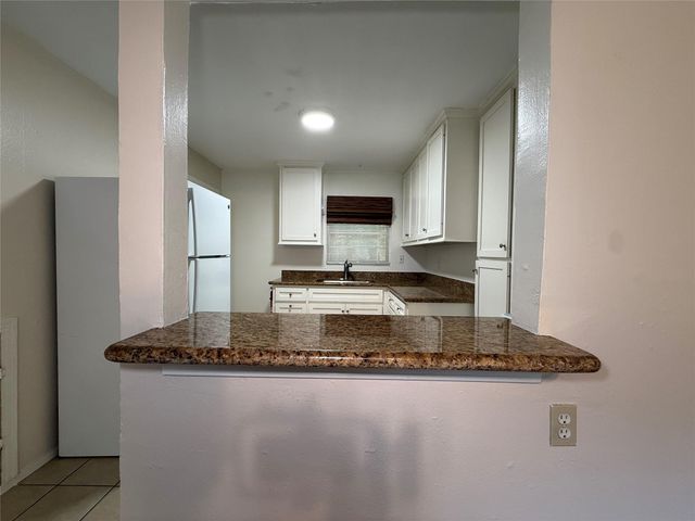 1320 Heights Boulevard 2, Houston, TX 77008