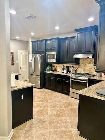 3 Muthill Circle, Conroe, TX 77304