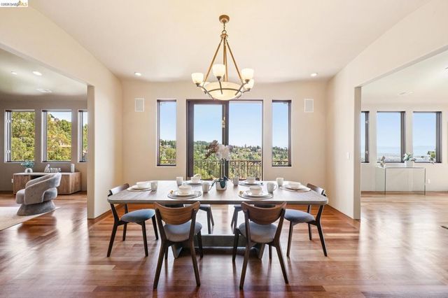 6611 Elverton Dr, Oakland, CA 94611