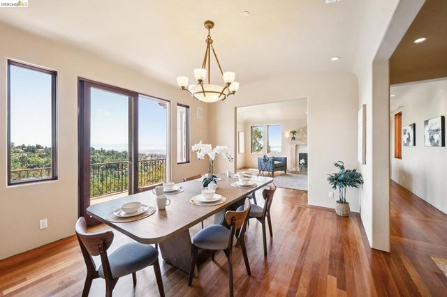 6611 Elverton Dr, Oakland, CA 94611