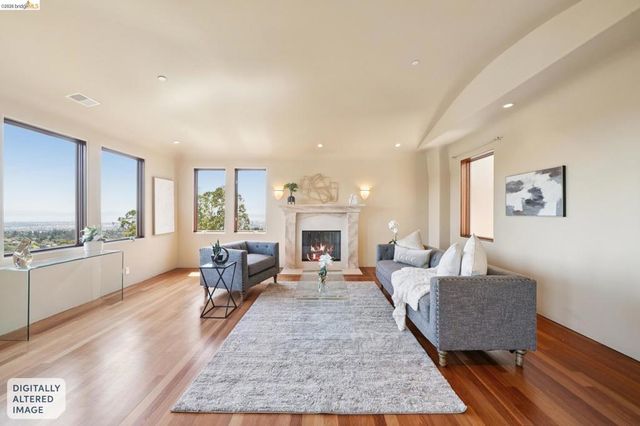 6611 Elverton Dr, Oakland, CA 94611