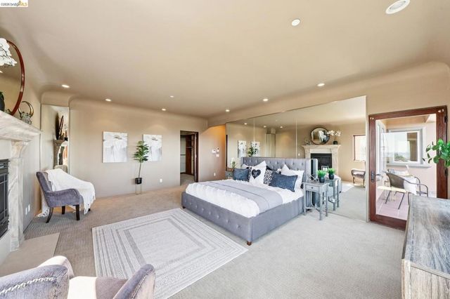 6611 Elverton Dr, Oakland, CA 94611