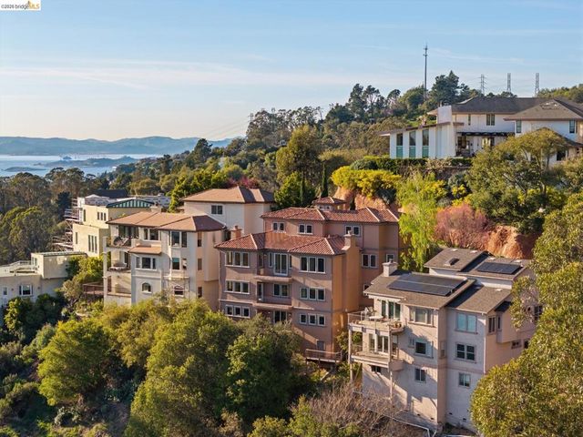 6611 Elverton Dr, Oakland, CA 94611
