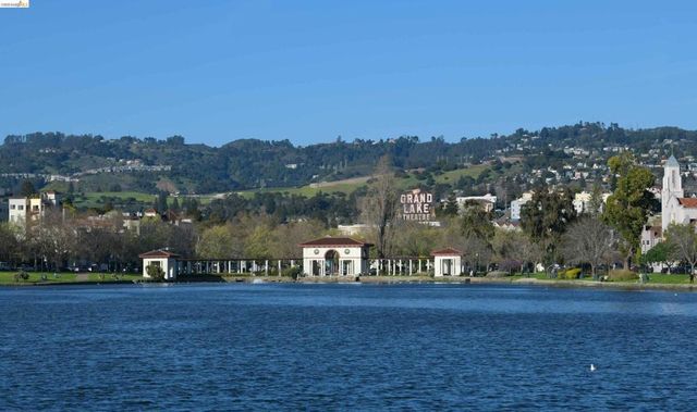 6611 Elverton Dr, Oakland, CA 94611