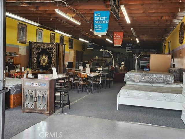 2515 E 115th Place, Los Angeles, CA 90059