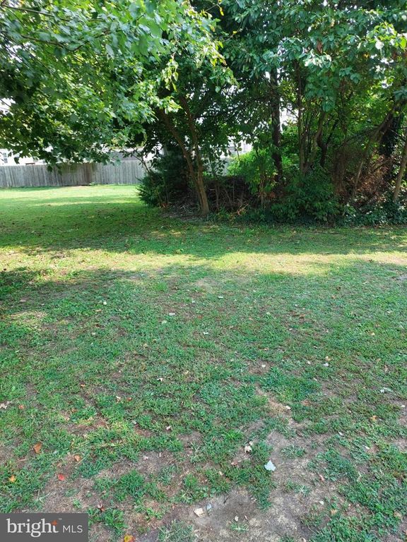 E BOSTON RD, Pennsville, NJ 08070 — photo 4