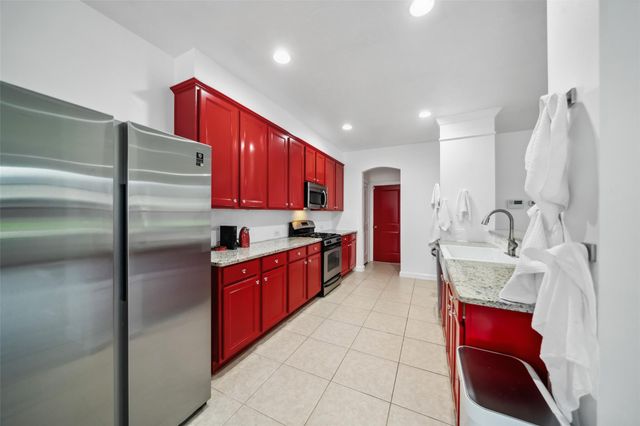 5338 Summit Hollow Drive, Houston, TX 77084