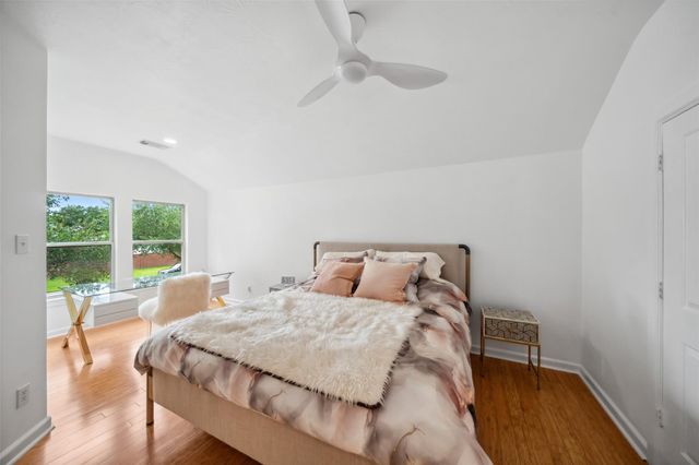 5338 Summit Hollow Drive, Houston, TX 77084
