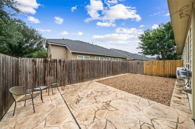 5338 Summit Hollow Drive, Houston, TX 77084