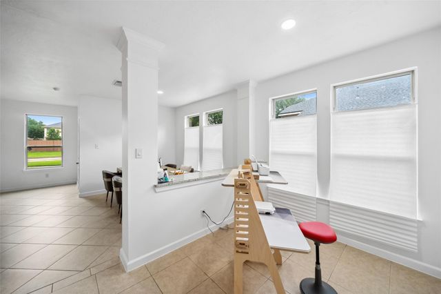 5338 Summit Hollow Drive, Houston, TX 77084