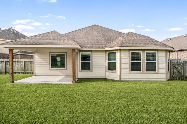6200 Glenn Hills Lane, League City, TX 77573