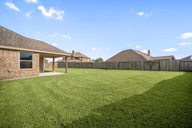 6200 Glenn Hills Lane, League City, TX 77573