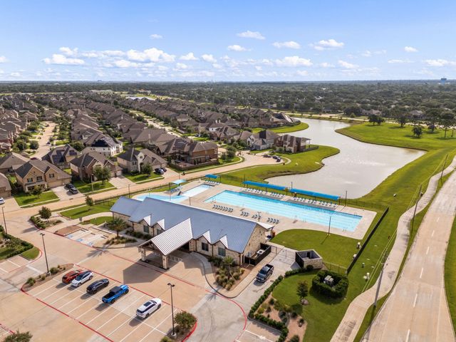 6200 Glenn Hills Lane, League City, TX 77573