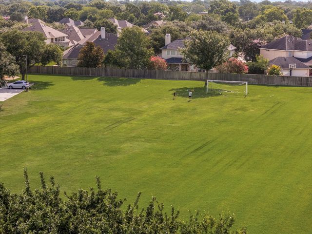 6200 Glenn Hills Lane, League City, TX 77573