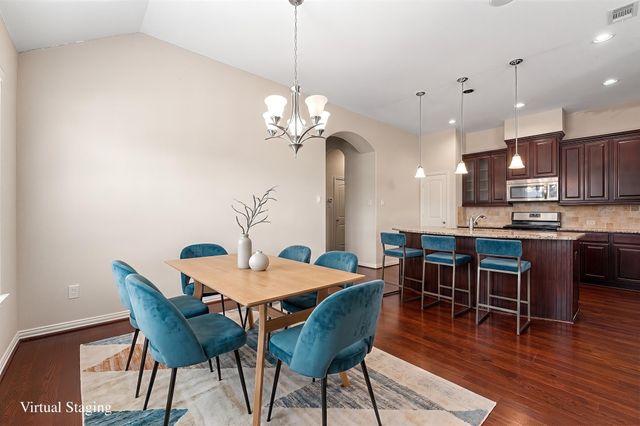 6200 Glenn Hills Lane, League City, TX 77573