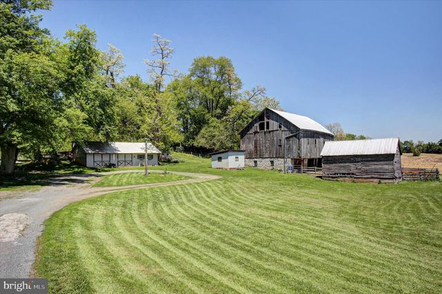 10935 HADES CHURCH ROAD RD S, Greencastle, PA 17225