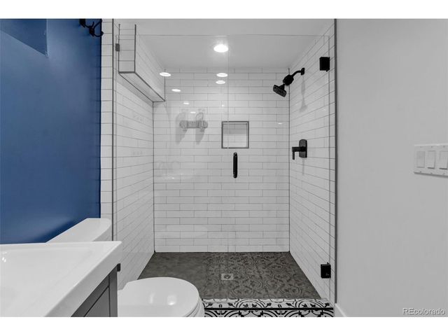 844 N Marion St, Denver, CO 80218
