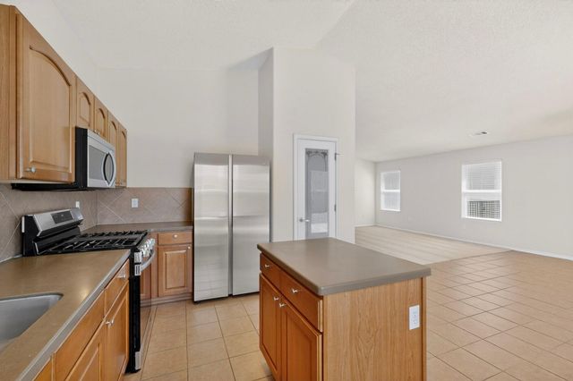 1317 Maple Meadows Drive NE, Rio Rancho, NM 87144