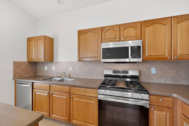 1317 Maple Meadows Drive NE, Rio Rancho, NM 87144