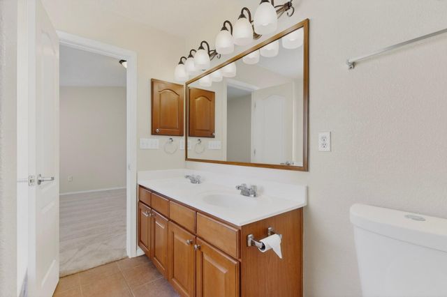 1317 Maple Meadows Drive NE, Rio Rancho, NM 87144