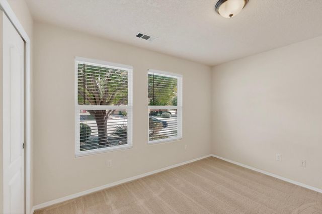 1317 Maple Meadows Drive NE, Rio Rancho, NM 87144