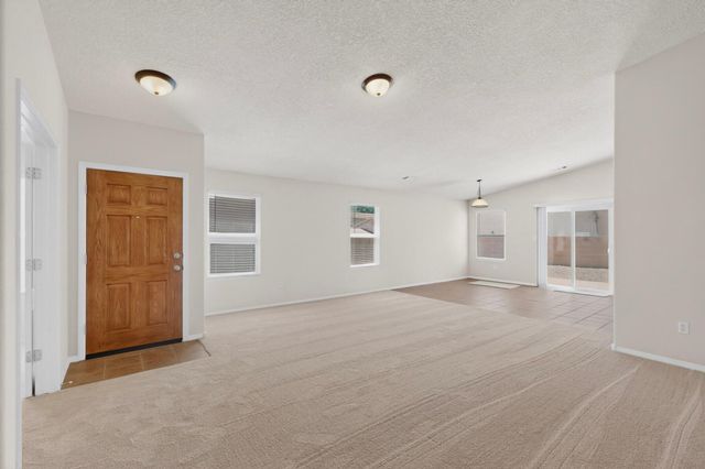 1317 Maple Meadows Drive NE, Rio Rancho, NM 87144