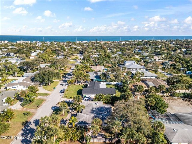 315 12th Terrace, Indialantic, FL 32903