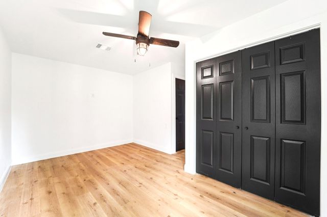 32606 Glenda Drive, Magnolia, TX 77354