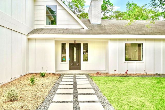 32606 Glenda Drive, Magnolia, TX 77354