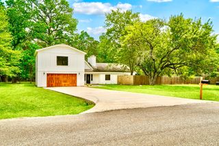 32606 Glenda Drive, Magnolia, TX 77354