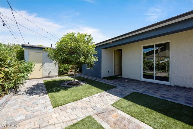 605 North Yale Street, Las Vegas, NV 89107