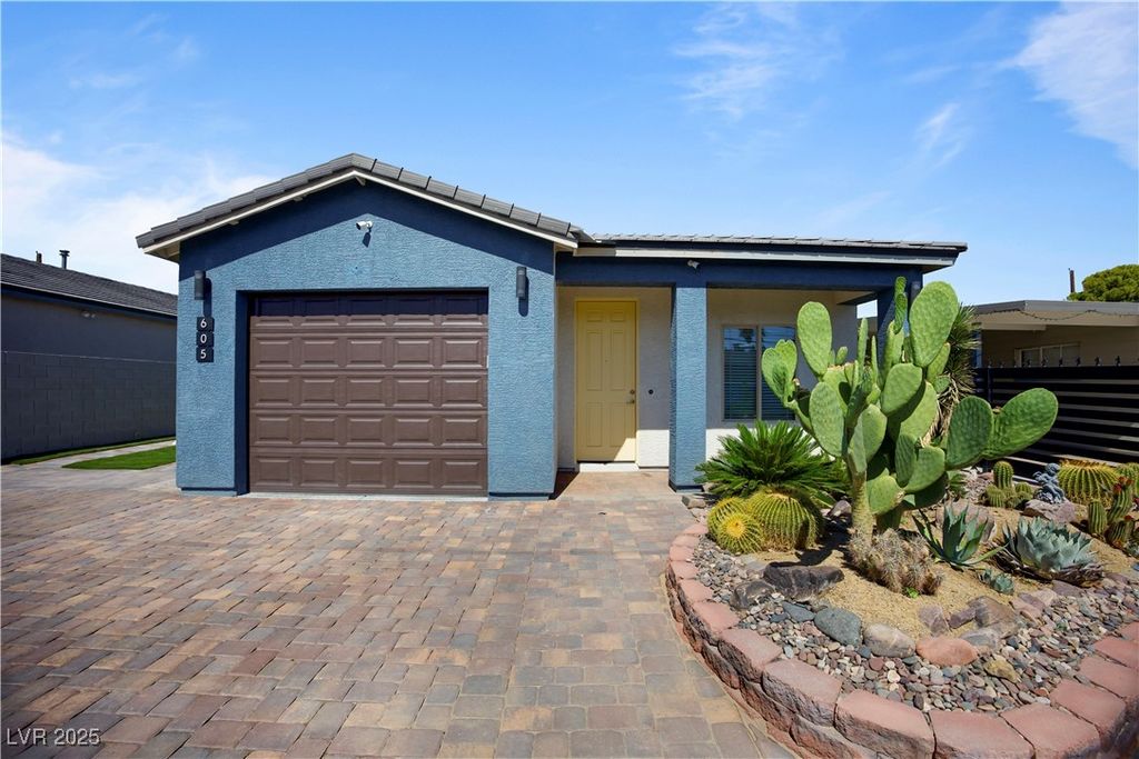 605 North Yale Street, Las Vegas, NV 89107