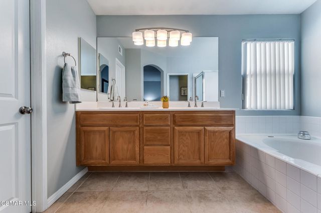 673 Camino Del Mar, Newbury Park, CA 91320