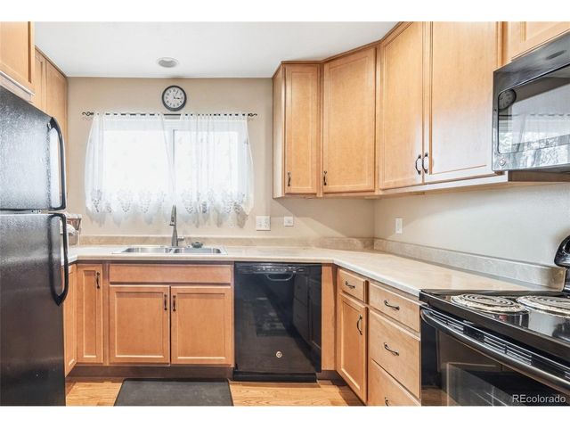 1506 Collyer St, Longmont, CO 80501