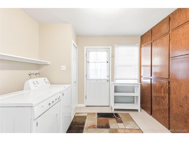 1506 Collyer St, Longmont, CO 80501