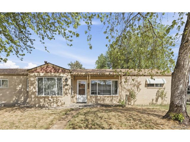 1506 Collyer St, Longmont, CO 80501
