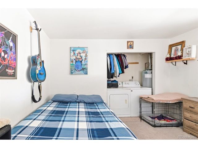 1506 Collyer St, Longmont, CO 80501
