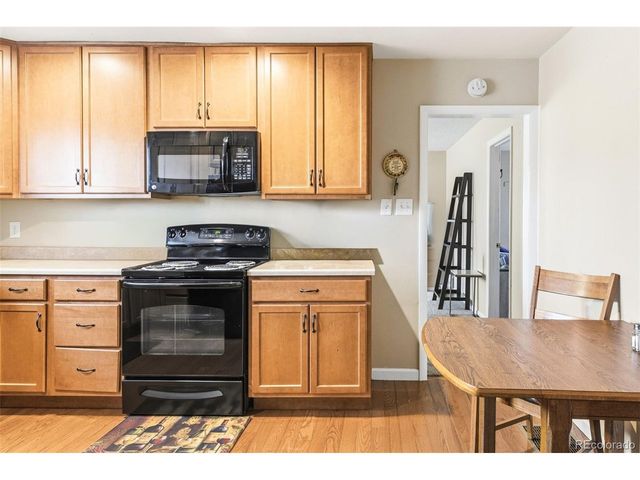 1506 Collyer St, Longmont, CO 80501